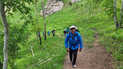 テレルジ国立公園・モンゴルオルレ（遊歩道）フラワーハイキングコースができています！ | Jiguur