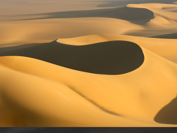 Khongor Dune