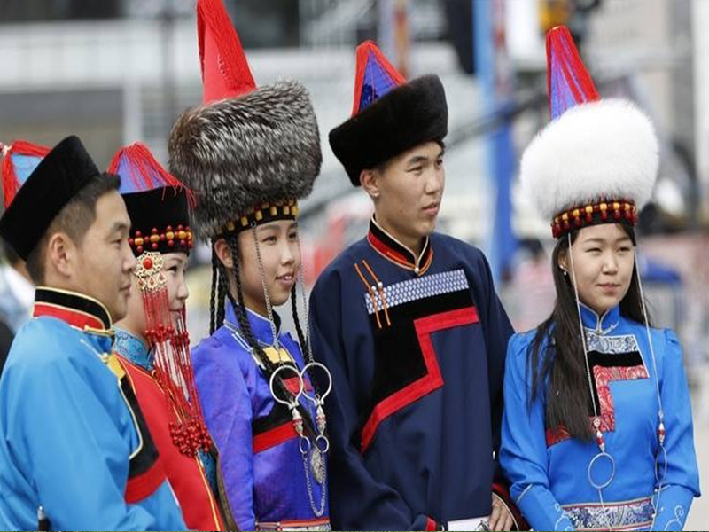 ブリヤート族の舞踊「ヨーホル」の祭り(3) | Jiguur